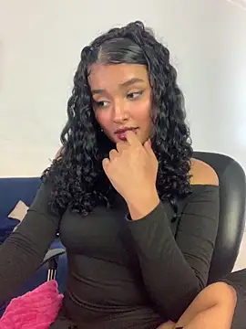 Snapshot of ladulcemary_ chatting on 02-07-26, 06:55 ladulcemary online show from 02-07-26, 06:55