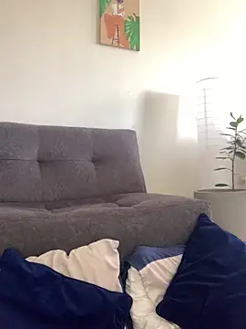 ladulcemary  online show from 04-12-26, 08:03