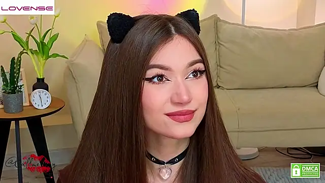 oliviaah  online show from 04-27-26, 02:59