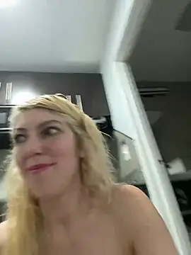 Snapshot of CelestialRuby chatting on 02-20-25, 07:23 CelestialRuby online show from 02-20-25, 07:23