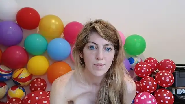 Snapshot of CelestialRuby chatting on 01-12-26, 08:36 CelestialRuby online show from 01-12-26, 08:36