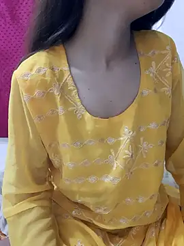 Snapshot of Tanu68 chatting on 02-01-26, 04:27 Tanu68 online show from 02-01-26, 04:27