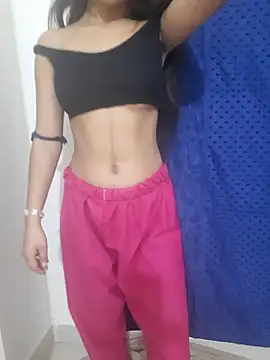 Snapshot of Tanu68 chatting on 02-18-26, 06:59 Tanu68 online show from 02-18-26, 06:59