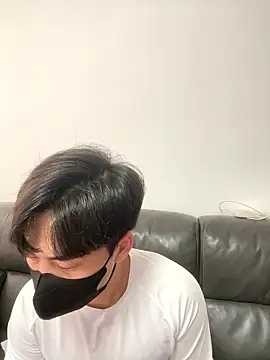 Snapshot of kimze7 chatting on 01-11-26, 12:48 kimze7 online show from 01-11-26, 12:48