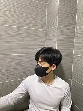 Snapshot of kimze7 chatting on 03-05-26, 02:57 kimze7 online show from 03-05-26, 02:57