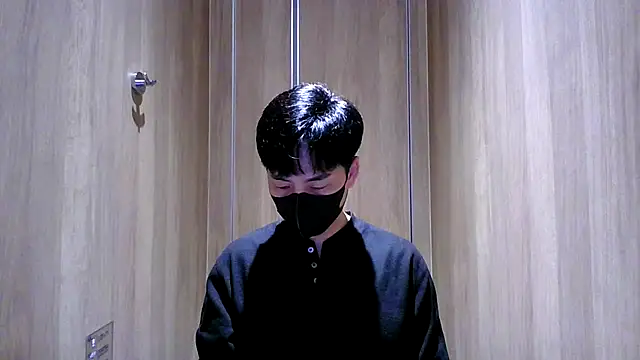 Snapshot of kimze7 chatting on 03-13-26, 06:31 kimze7 online show from 03-13-26, 06:31