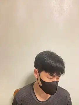 Snapshot of kimze7 chatting on 03-15-26, 02:45 kimze7 online show from 03-15-26, 02:45