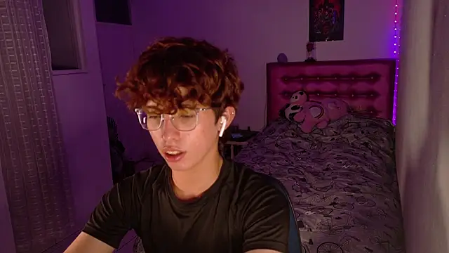 Snapshot of Dani_Dancer chatting on 01-07-26, 12:24 Dani Dancer online show from 01-07-26, 12:24