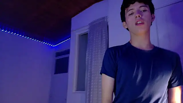 Snapshot of Dani_Dancer chatting on 02-17-26, 02:41 Dani Dancer online show from 02-17-26, 02:41