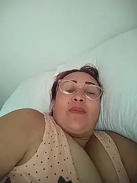 Nini Love  online show from 02-22-26, 07:56