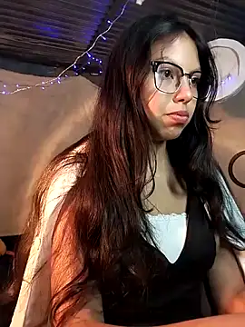 Snapshot of Princess_elia chatting on 02-08-26, 11:30 Princess elia online show from 02-08-26, 11:30