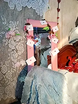 Snapshot of Princess_elia chatting on 02-19-26, 11:23 Princess elia online show from 02-19-26, 11:23