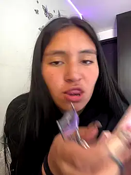 Snapshot of Agatta-X chatting on 12-18-25, 02:45 Agatta-X online show from 12-18-25, 02:45