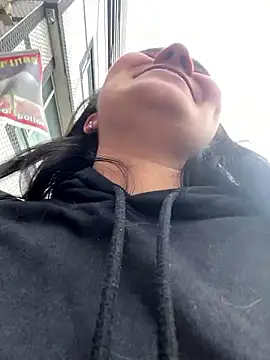 Snapshot of Agatta-X chatting on 01-12-26, 01:27 Agatta-X online show from 01-12-26, 01:27