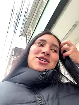 Snapshot of Agatta-X chatting on 01-15-26, 01:37 Agatta-X online show from 01-15-26, 01:37