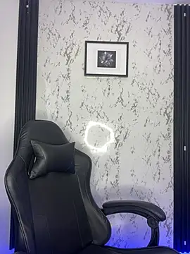 Snapshot of Agatta-X chatting on 03-16-26, 07:18 Agatta-X online show from 03-16-26, 07:18