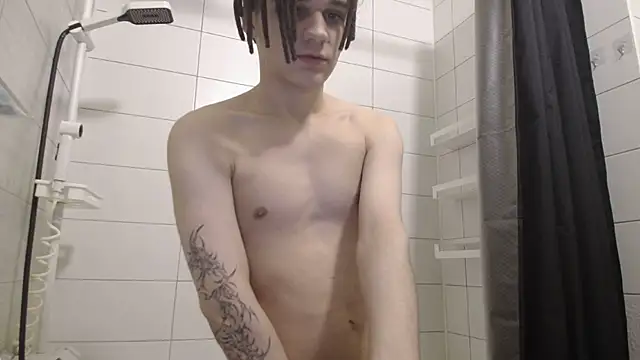 Snapshot of PeachTree chatting on 02-21-26, 09:49 PeachTree online show from 02-21-26, 09:49