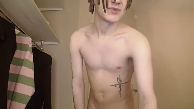 Snapshot of PeachTree chatting on 03-12-26, 04:13 PeachTree online show from 03-12-26, 04:13