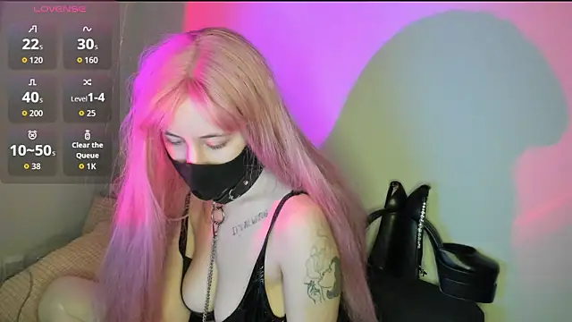 DELAYLALEAA online show from 01-15-26, 04:22