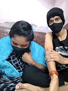 couplegk71 online show from 02-02-26, 02:27