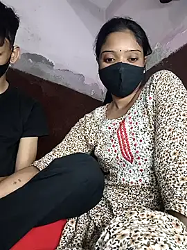 couplegk71 online show from 02-09-26, 10:52