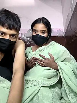 couplegk71 online show from 02-12-26, 02:50