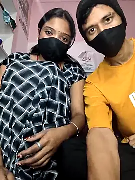 couplegk71 online show from 02-13-26, 08:49