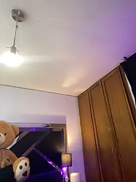 Snapshot of Moon_Magic666 chatting on 01-05-26, 06:11 Moon Magic666 online show from 01-05-26, 06:11