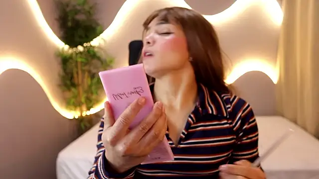 simone sky online show from 03-10-26, 12:43