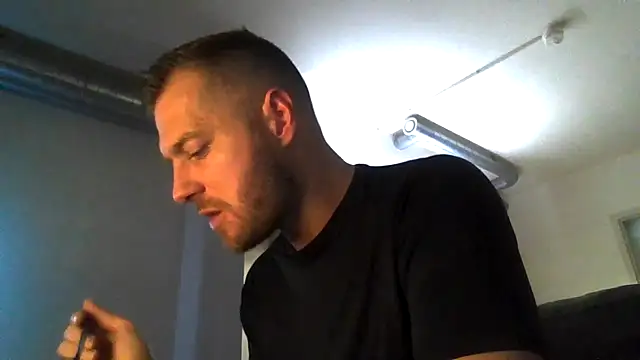 Snapshot of cheekycherryx chatting on 02-26-26, 11:59 cheekycherryx online show from 02-26-26, 11:59