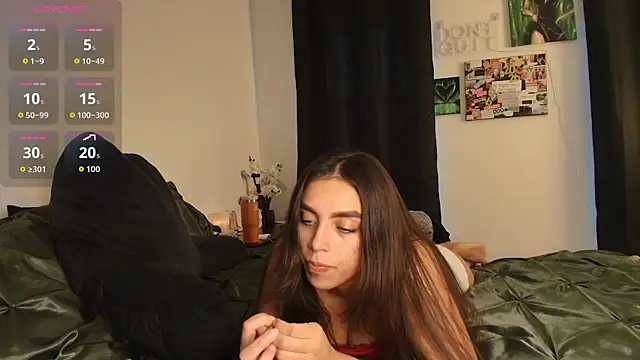 MilaSeren online show from 04-01-26, 01:06