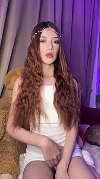 Snapshot of HoneyWeebsss chatting on 02-24-26, 02:31 HoneyWeebsss online show from 02-24-26, 02:31