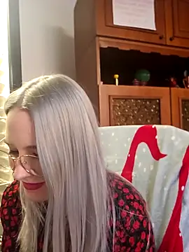 Snapshot of ChristinaWheeled11 chatting on 03-05-26, 03:41 ChristinaWheeled11 online show from 03-05-26, 03:41