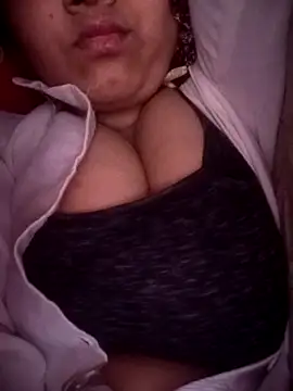 pihuu1313 online show from 04-13-26, 05:18