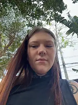 Snapshot of FionaMurr chatting on 03-04-26, 03:45 FionaMurr online show from 03-04-26, 03:45