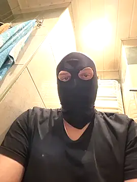 StickyIckyGeckon online show from 03-16-26, 05:44