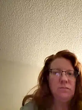 Snapshot of Lenaravenswood chatting on 01-13-26, 09:47 Lenaravenswood online show from 01-13-26, 09:47