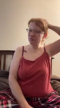 Snapshot of Lenaravenswood chatting on 01-16-26, 09:46 Lenaravenswood online show from 01-16-26, 09:46