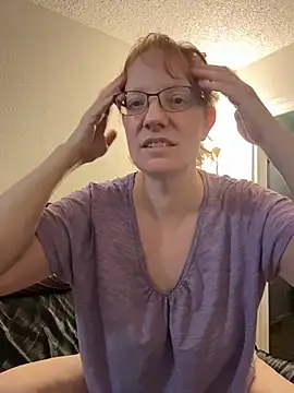 Snapshot of Lenaravenswood chatting on 02-01-26, 08:02 Lenaravenswood online show from 02-01-26, 08:02