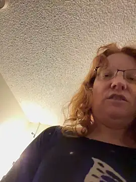 Snapshot of Lenaravenswood chatting on 02-10-26, 06:50 Lenaravenswood online show from 02-10-26, 06:50