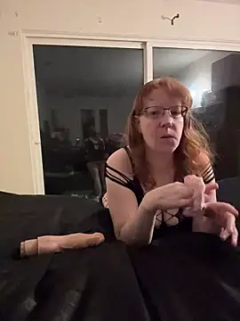 Snapshot of Lenaravenswood chatting on 02-20-26, 05:48 Lenaravenswood online show from 02-20-26, 05:48