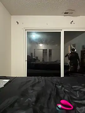 Snapshot of Lenaravenswood chatting on 02-22-26, 05:30 Lenaravenswood online show from 02-22-26, 05:30