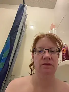 Snapshot of Lenaravenswood chatting on 02-25-26, 07:56 Lenaravenswood online show from 02-25-26, 07:56