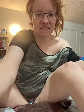 Snapshot of Lenaravenswood chatting on 02-27-26, 08:25 Lenaravenswood online show from 02-27-26, 08:25