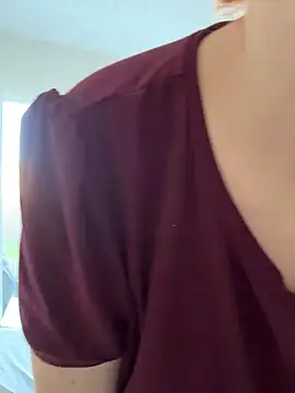 Snapshot of Lenaravenswood chatting on 03-07-26, 08:39 Lenaravenswood online show from 03-07-26, 08:39