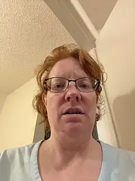 Snapshot of Lenaravenswood chatting on 03-08-26, 05:55 Lenaravenswood online show from 03-08-26, 05:55