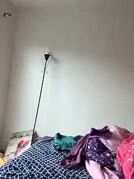 Snapshot of Lenaravenswood chatting on 03-12-26, 08:37 Lenaravenswood online show from 03-12-26, 08:37