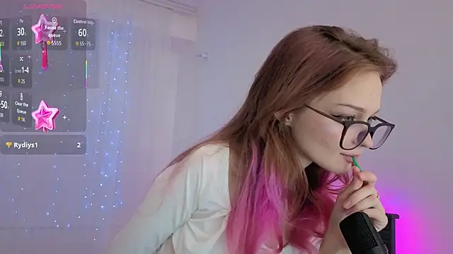 Snapshot of Angel_Bruh chatting on 01-14-26, 08:14 Angel Bruh online show from 01-14-26, 08:14