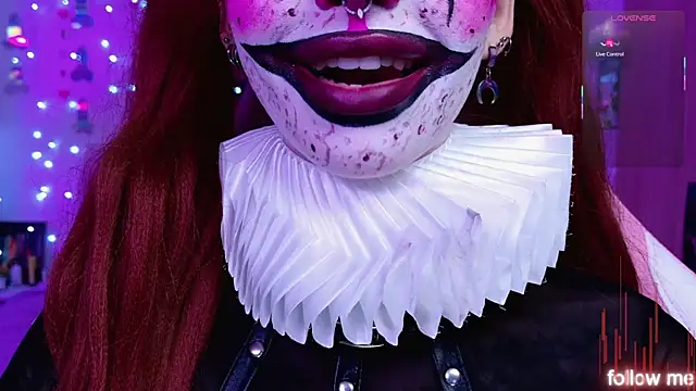 Snapshot of LeylaNoir_02 chatting on 02-10-26, 03:05 LeylaNoir 02 online show from 02-10-26, 03:05