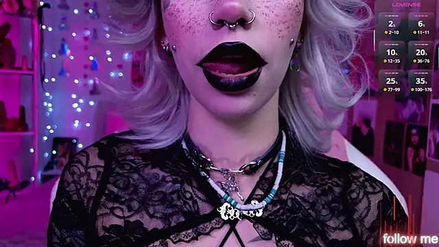 Snapshot of LeylaNoir_02 chatting on 03-09-26, 04:33 LeylaNoir 02 online show from 03-09-26, 04:33